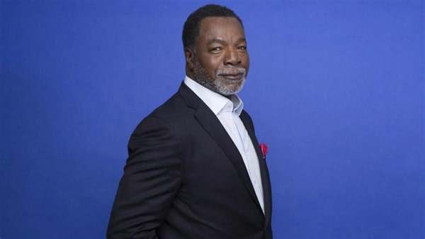 'Rocky' star Carl Weathers dies at 76