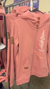 Alaska Chicks on Reels