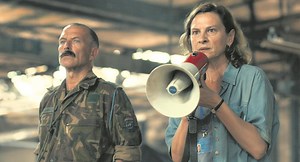 JASNA ĐURIČIĆ NA FILMSKOM FESTIVALU U VENECIJI: U trci za nagrade sa serijom Znam kako dišeš, a evo zapleta neobične PRIČE