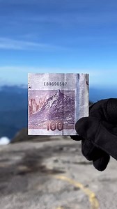 52 reactions | Mount Kinabalu is so special, it gets to be on the...