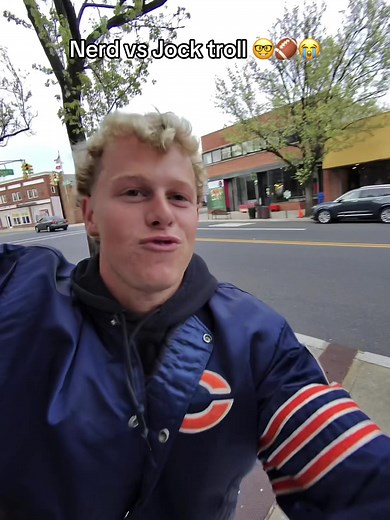 Nerd vs Jock Troll: A Hilarious Prank Adventure