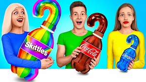 Big, Medium and Small Plate Challenge with Wednesday Addams | Ratata