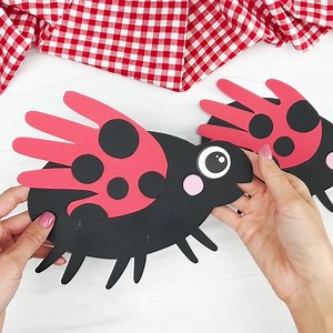 1.9K views · 52 reactions |  Handprint Ladybug Craft ✂️ Get the template on the blog | Simple Everyday Mom | Facebook