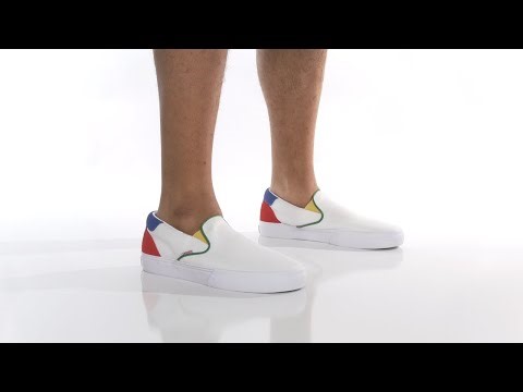 Sperry A/O 2-Eye Pride SKU: 9148216