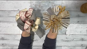 31K views · 381 reactions | These are my favorite go to bows!! They are so EASY to make and look great!! | We Craft Around | Facebook