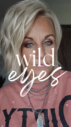 WILD eyes….. . This eyeshadow looks is gonna make some eyes pop!!! Especially those blue eyed babes!! . SEINT Beauty eyeshadows used to create this look: • BUBBA • HOLLY • GEORGIA Powder Illuminator • Smashbox Always Sharp Kohl Eyeliner - Pennylane . SEINT brushes were also used. The Eyeshadow Brush, Smudge Brush and Multitasker Brush. All dual ended!! . Want to shop this look??? Comment WILD EYES and I’ll send the shipping link over with instructions. . . . . #WILD #WILDtribe #willinspireleadde