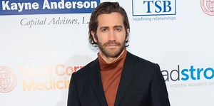 Jake Gyllenhaal to Play Gay Daddy in ‘Fun Home’ Movie
