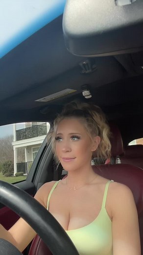 Lizzy Wurst on TikTok
