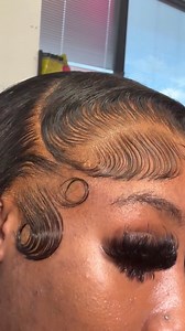 PERFECT EDGES 😍🤩#blackgirlmagic #edges #edgestutorial #hdlacewig #report #hairstyles #curls | Karlami Hair