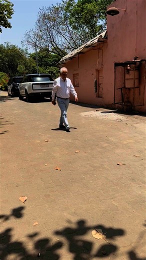 With deep sorrow, we mourn the passing of Nirmal Kapoor. May her soul rest in peace. Our heartfelt condolences to her family and loved ones🙏😂. #rameshsippy was present at the funeral of Nirmal Kapoor. #RiP #nirmalkapoor | Indian Television Academy