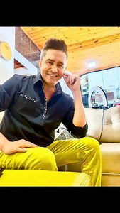 1K views · 319 reactions | Hoje 13 de Fevereiro Live no Tik Tok as 18 hs Cristiano Neves Oficial não percam..brincadeiras e sinceridades!! Sou assim desde os 05 anos de idade intendam..sou um artista do povo...bora Mamãe? | Cristiano Neves | Facebook