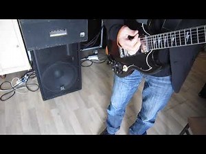 AC/DC Angus Soundcheck