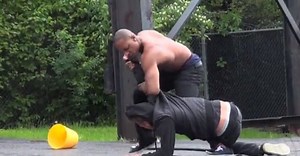 This Gas-Siphoning YouTube Pranker Is Just Asking for an Ass-Kicking (Video)