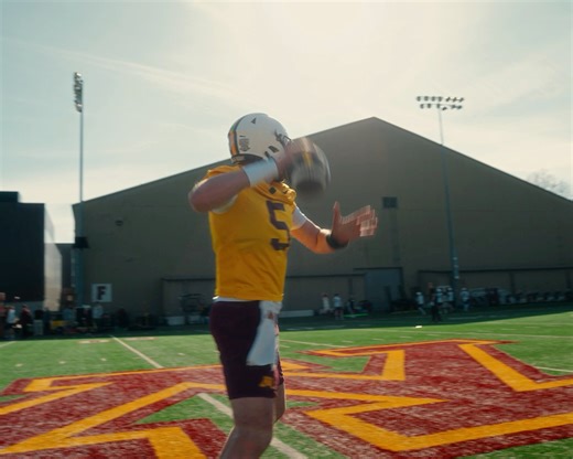 Obsessed Over Football‼️ 🗣️🏈#RTB #SkiUMah #Gophers | Minnesota Football