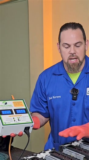 Discharging a Hybrid Battery #HybridBattery #hybridbatteryrecondition #hybridbatteryservice #hybridwork #hybridcar | Hybrid Solution Diagnostics