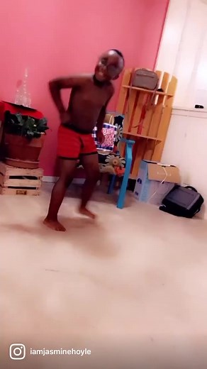 1.8K views · 36 reactions | My forever BESTFRIEND!Being a single mom and a entrepreneur is hard AF, but I do it ANYWAY. This next WIN is for EVERY single parent that is just trying to make ends meet! I know the struggle, but hold on! You got this shit!!!!I love you soooooo much bedbug! | Jasmine Hoyle | Facebook