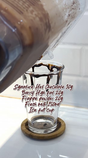 Recipe Chocolate Frappe Signature Hot Chocolate 30g Barry High fat 20g Frappe powder 20g Fresh milk 150ml Ice full cup Blend 30 sec / speed 6 Pour in cup Garnish with whipped cream cream n chocolate sauce on top #recipe #chocolate #frappe #jayabintang #jayabintangtrading | Jaya Bintang Trading Group PLT - 1-Stop Coffee & Beverages Supplier