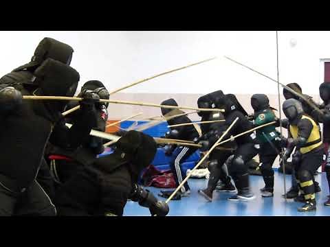 20 vs 20 Pikemen battle formation