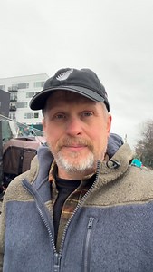 7.6K views · 467 reactions | I interviewed several homeless people in Seattle. Their biggest complaint wasn’t a lack of food — it was a lack of real help. Most outreach teams just hand out snacks. They’re tired of snacks. They want treatment, a job, accountability, and a reason to get up in the morning. Handouts keep them alive, but they don’t help them move forward. #homeless | Truth on the streets | Facebook