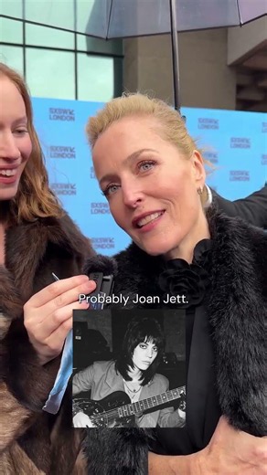 Beautiful Queen Gillian Anderson ❤️