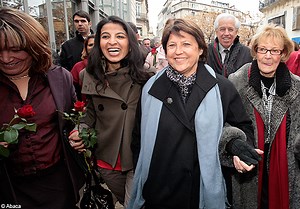 PS: la parité homme-femme par des sanctions au porte-monnaie - Elle