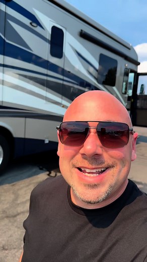 We can’t thank Beaver Coach Sales of Oregon for this beautiful coach. And Reggae Rise Up for the VIP tickets enough. This is going to be incredible | Desert Current