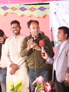 634K views · 21K reactions | কি এক বিপদে আছি , পোলায় ও কোয় ভাই পোলার বাপেও কয় ভাই । Barrister Sumon । | Singer Suma Khan | Facebook