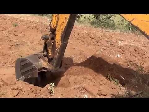 Mango plantation - Pit digging