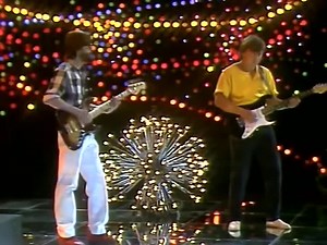 3.3K views · 109 reactions | Krzysztof Krawczyk-Nie zostalo nam juz nic | Stare Przeboje 60 70 80 90 funpage grupy | Facebook