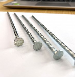 [Hot Item] Free Samples Galvanized Artificial Grass Nails