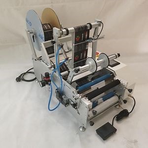 [Hot Item] Manual / Semi Automatic Labeling Machine for Round Bottle Sticker