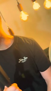 598 reactions · 50 shares | Wer fühlt „Es tut mir leid“ auch so wie wir? ❤️ #nieundnimmer #estutmirleid | Nie und Nimmer | Facebook