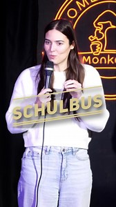 Als Kind hätte ich nie gedacht, dass Leute die unsicher sind auch cool sein können. Heute weiß ich, dass man trotz Unsicherheiten nicht nur cool sein kann - sondern auch auf Solo Tour gehen kann 🤩 Ich würde sogar mit dem Bus fahren, nur um in ganz Deutschland mit tollen Leute im Publikum einen super Abend zu haben 🫶🏼 Kommt auch zu meinem Solo ✨No Wonder a Woman✨ Alle Termine seht ihr auf meiner Webseite: www.sarakaras.de 30.04.2026 KÖLN (PREVIEW) 02.05.2026 BRAUNSCHWEIG 27.05.2026 ROSTOCK 28.