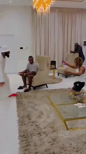 Arole na Bastard藍 | 9jawatchtower.com News | Facebook