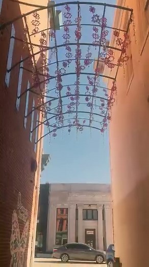 2.5K views · 24 reactions | Discover Henderson  #hendersonky #kentucky #tourism #travel #river #riverfront #visithenderson | Henderson Tourist Commission | Facebook