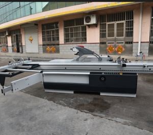 [Hot Item] China Precise Plywood Cutter Table Saw for Sale