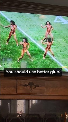 Jackson State cheerleader unexpected wardrobe malfunction when her hairpiece fell during Halftime