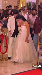Sachet–Parampara spotted at Award show last night both look beautiful #sachetparampara #spotted #bollywood #Awards #fashion #epicreator | EpiCreator