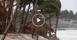 Hurricane Zeta Hits Mexico With Heavy Rain