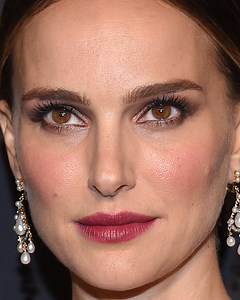 Heartbreaking Details About #NataliePortman | Nicki Swift