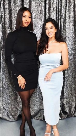 Kobe Bryant's daughter Natalia, 21 Years And her Mom Vanessa Bryant Looking Effortlessly Beautiful😍