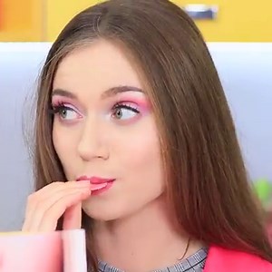 7 DIY Barbie Life Size Food. Full video: https://youtu.be/yUTO9Reri80 | Troom Troom