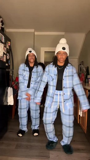 Merry christmas yall #twins #christmas | Splash Twinz Fans