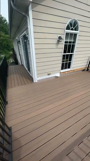 TimberTech Dark Roast deck going in 👍🏼