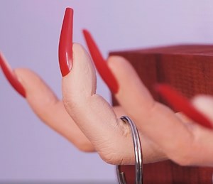 137K views · 366 reactions | Saksikan cewek-cewek ini bersenang-senang & membuat kerajinan yang keren dari silikon! : | Kerajinan 5-Menit | Facebook