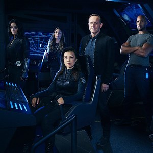 Agents of S.H.I.E.L.D. Cast Previews Season 4: Darker, Sexier, and With 100% More Flames