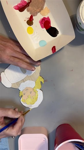 5.8K views · 54 reactions | Vintage girl I saw on Pinterest . The voice does not match up to get all the video in I had to speed it up. But you’ll see! | Hummingbird paintery | Facebook