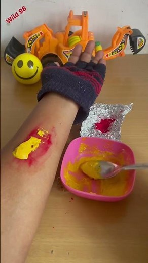 Remove Holi colour from skin