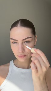 2K views · 13 reactions | Czy wiesz, że podkład do twarzy SKIN FOCUSED zawiera naturalne prebiotyki: INULINĘ + FRUKTOZĘ? Pomagają one przywrócić równowagę mikrobioty skóry. Prebiotyk ten jest oparty na inulinie pozyskiwanej z korzenia cykorii i działa w sposób selektywny, wspierając organizmy ochronne, aby pomóc w odbudowie warstwy mikrobioty. #INGLOTcosmetics #BEAUTYINSPIREDBYSCIENCE #est1983 #emphaticbeauty #functionalbeauty | Inglot | Facebook