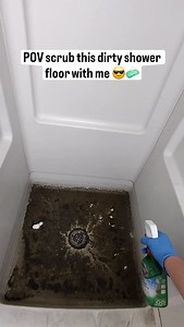 141K views · 9.5K reactions | POV spraying bleach and scrubbing this dirty shower floor using Clorox cleanup, Libman scrub brush, and meta raybans 識 #clean #cleaning #cleaningpov #dirtywaterdump #mopping #metaraybans #cleantok #cleaningbusiness #cleaningasmr #wetmop #scrubbing #scrubbingasmr #cleaningaccount #floorscrubber #industrialcleaning #commercialcleaning #fblifestyle | Brandon The Cleaner | Facebook